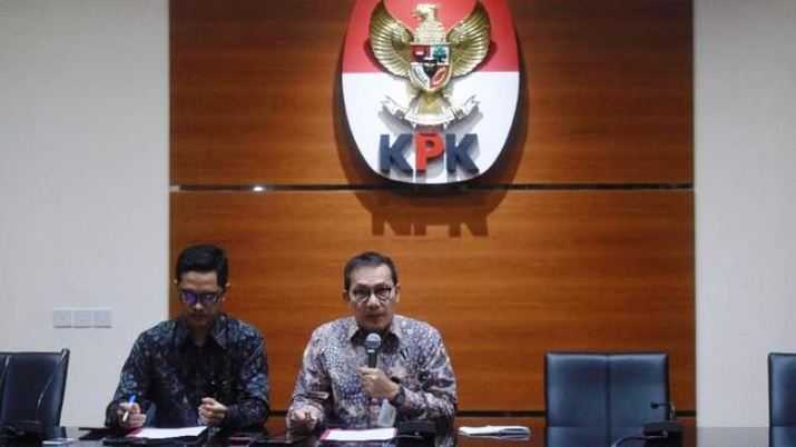 Kronologi Bupati Bandung Barat Palak SKPD Buat Maju Pilkada