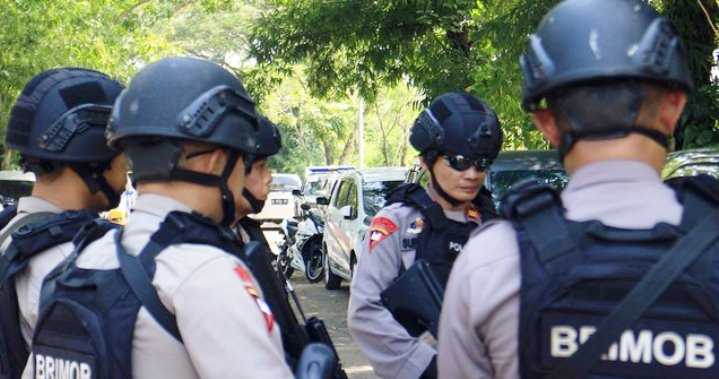 Polisi Amankan 2 Perempuan Mencurigakan di Depan Mako Brimob