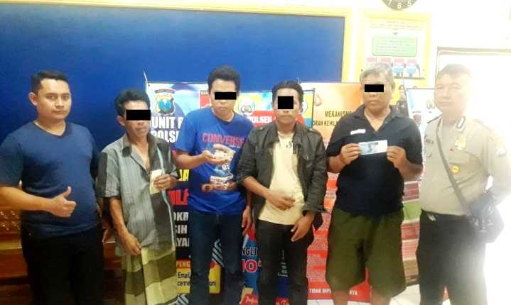 Polisi Gerebek Judi Dadu di Cerme, Seorang Bandar dan Tiga Penombok Judi Dadu Tertangkap