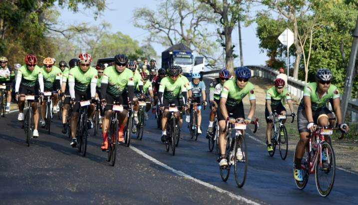 Pangdam Brawijaya Pimpin Gowes Merah Putih