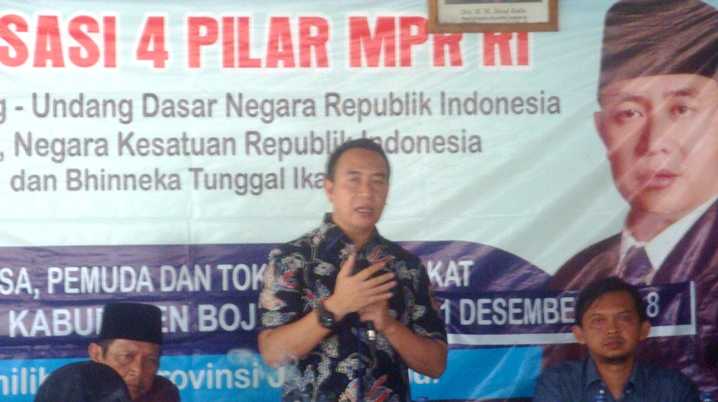 Didik Mukrianto dan Wahyu Subakdiono, Tampil Sebagai Narasumber di Acara Sosialisasi 4 Pilar, di Sumberbendo, Bubulan