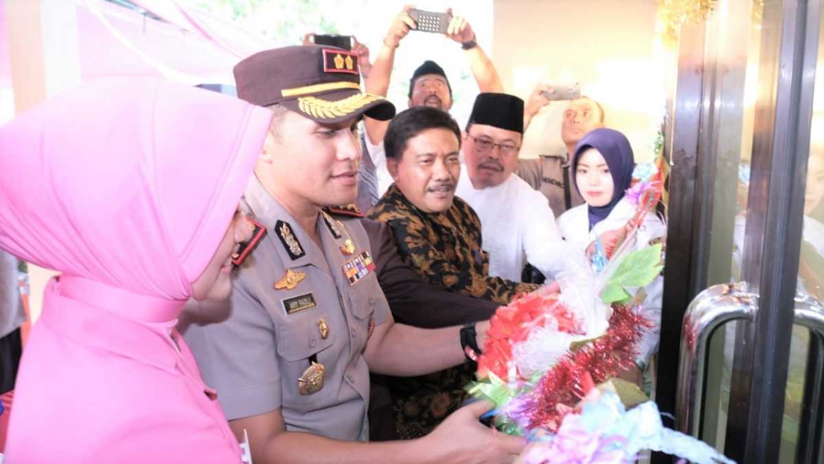 Kapolres Bojonegoro AKBP Ary Fadli Resmikan Gedung Baru Polsek Dander