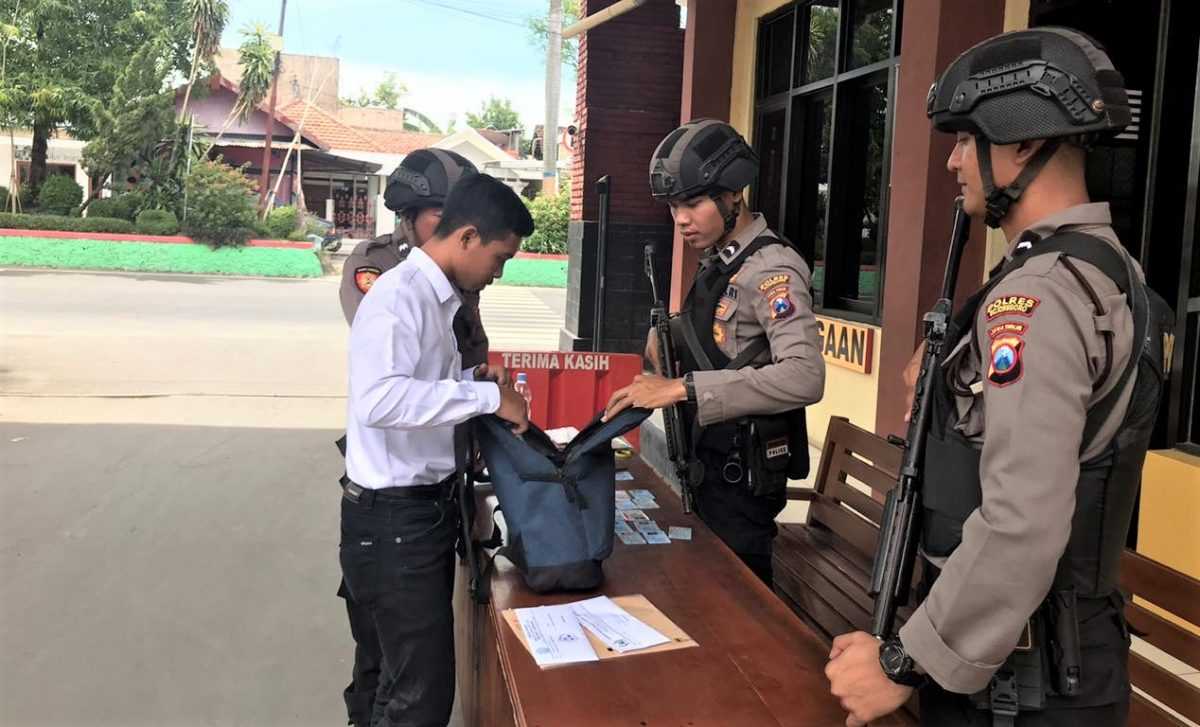 Pasca Bom Bunuh Diri di Polrestabes Medan, Pengamanan Polres Bojonegoro Makin Ditingkatkan