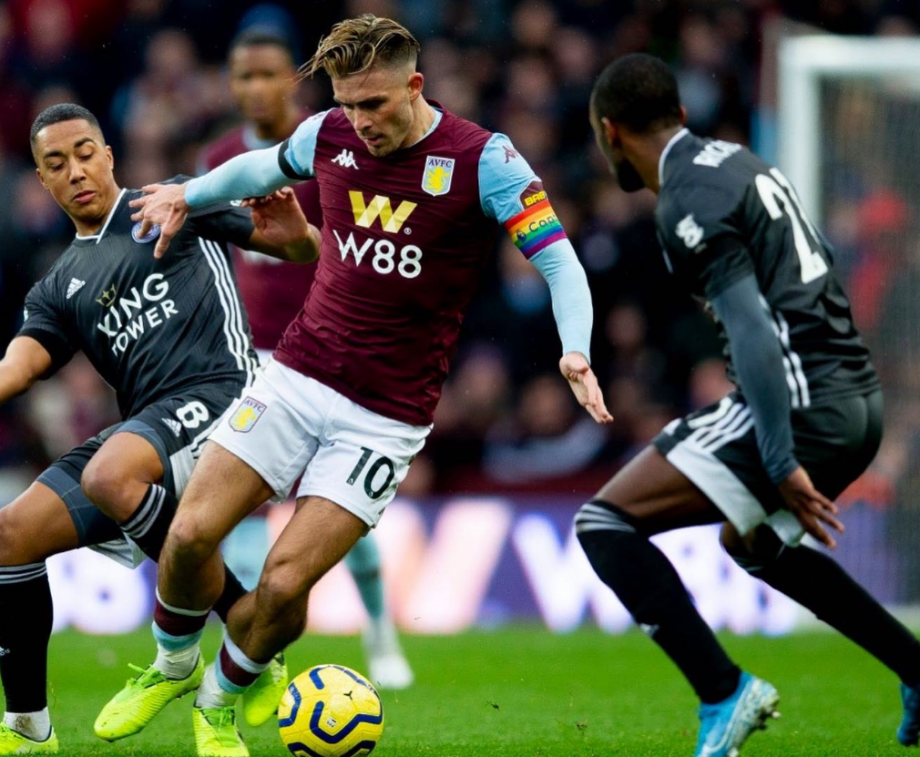 Link Live Streaming Aston Villa vs Leicester Jam 22.30 WIB Hari Ini