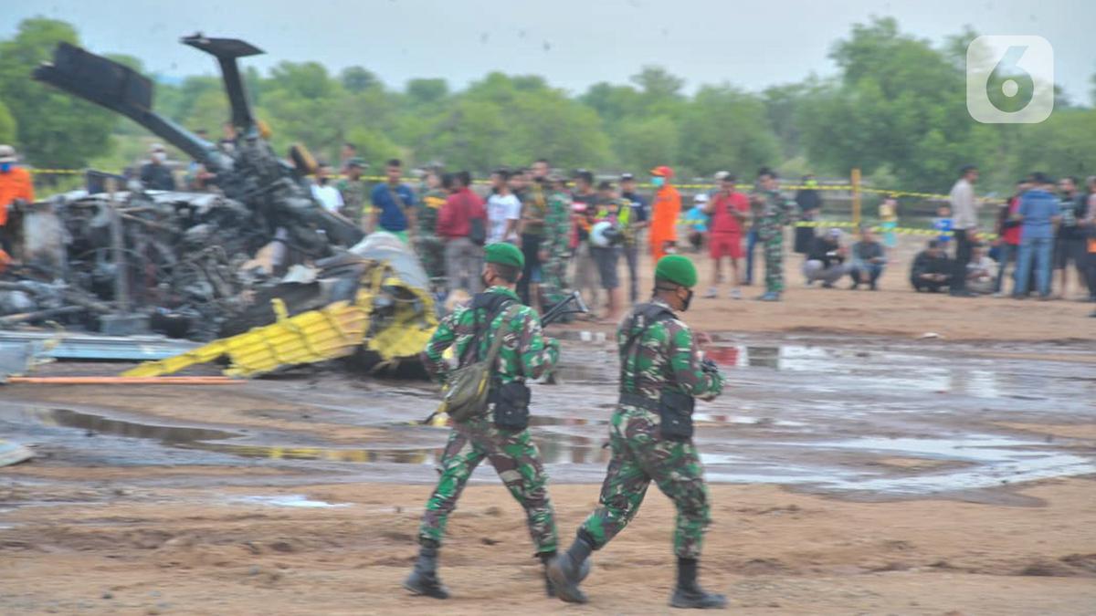 Helikopter Terbakar dan Jatuh, Lima Prajurit TNI AD Selamat , Kabar Indonesia