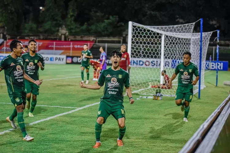 Rekor Pertemuan Lebih Unggul, Persebaya Surabaya Siap Gebuk Bhayangkara FC dan Akhiri Paceklik Kemenangan , Bola Terkini