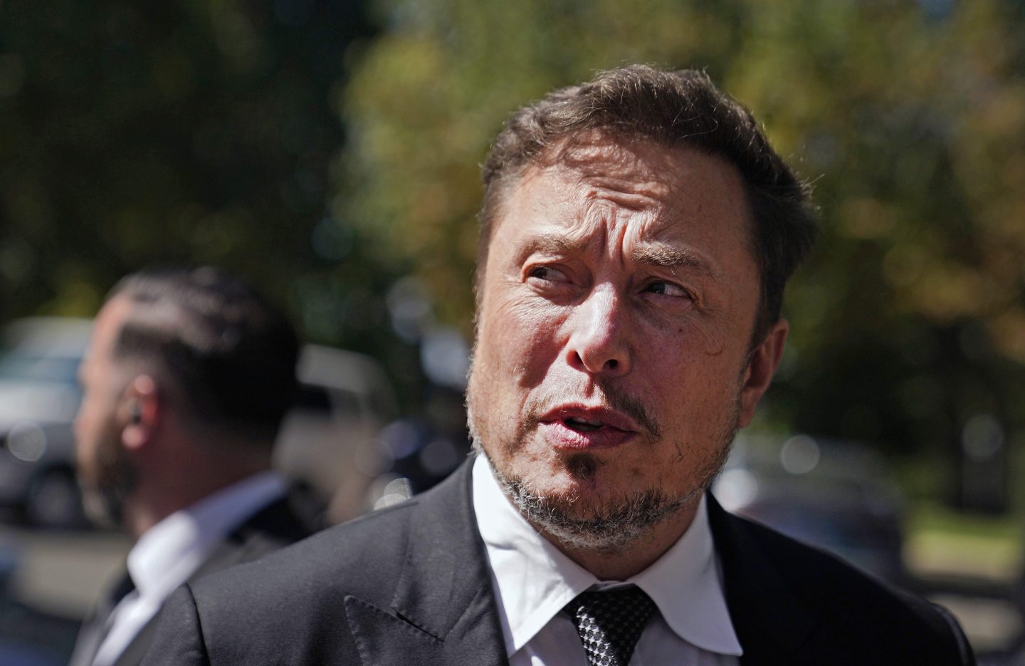 Elon Musk Bela Israel Tumpas Hamas, Netizen Indonesia Kompak Boikot X