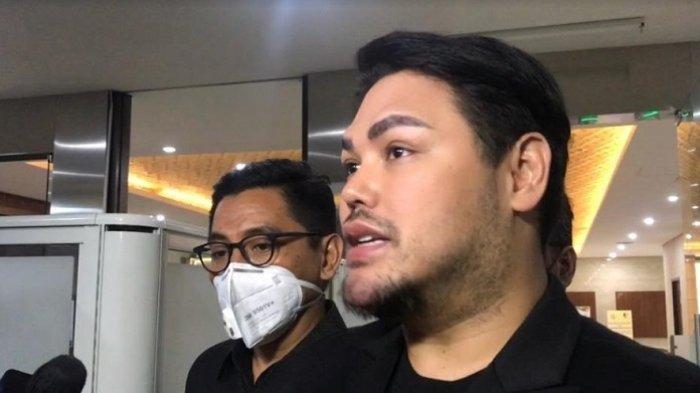 Ivan Gunawan Sadar Salah Panggung, Bergaya Bukan Di Tv, Merasa Terpukul Ditegur Kpi: Buat Saya Berat