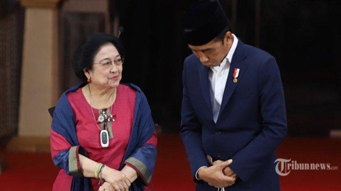 Penampakan Kado Ultah Megawati Dari Jokowi, Hingga Dimuat 2 Orang, Goresan Pena Di Kartu Disoroti