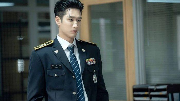 Sinopsis Drama Korea ‘Flex X Cop’ Dibintangi Ahn Bo Hyun, Tayang 26 Januari 2024 Di Disney+ Hotstar