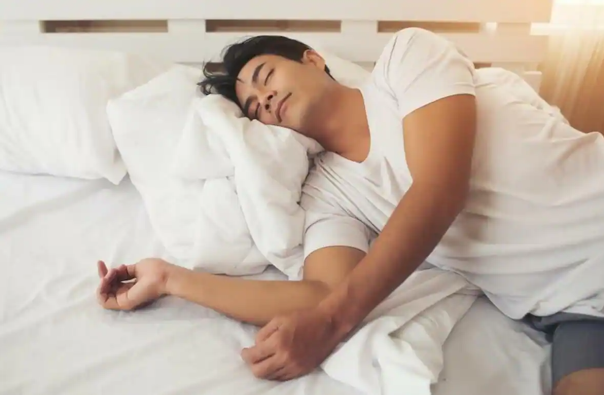 Tips Membuat Kasur Tetap Adem di Musim Kemarau, Tidur Nyaman Tanpa Takut Kegerahan!