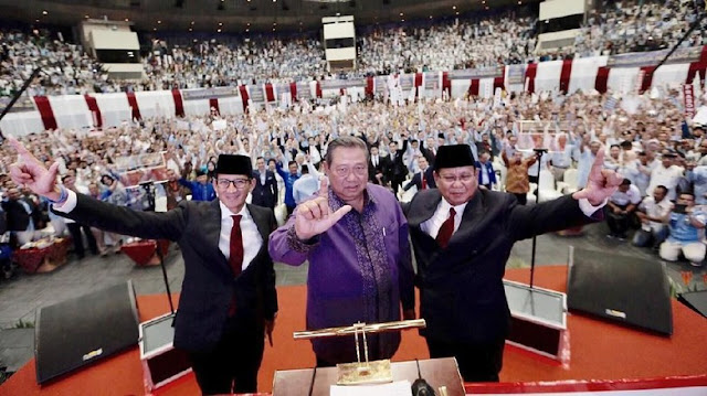 Sebut Jokowi Tak Berani Tunjuk Hidung, Ahmad Khozinudin: Beking Kami Allah SWT dan Rakyat Indonesia