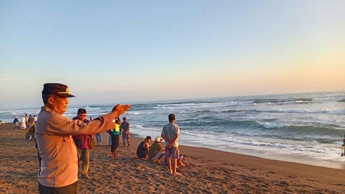 Detik-Detik Mengerikan: Siswa SMP 17 Purworejo Terseret Ombak di Pantai Jatimalang, Pencarian Intensif Dilakukan