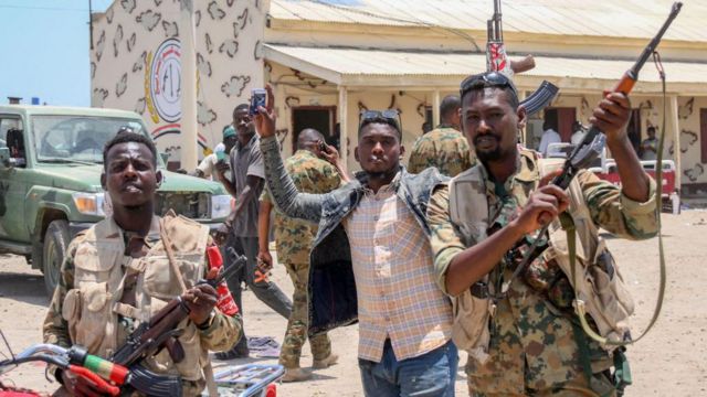 Kengerian di El-Fasher: Ribuan Warga Sipil Sudan Diduga Dibantai dalam Serangan Brutal Milisi RSF