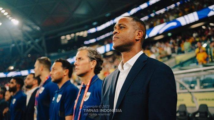 Patrick Kluivert Dianggap ‘Tak Punya Jiwa Kesatria’ karena Memilih Diam di Bench Saat Pemain Minta Maaf ke Suporter Pasca Kekalahan dari Irak