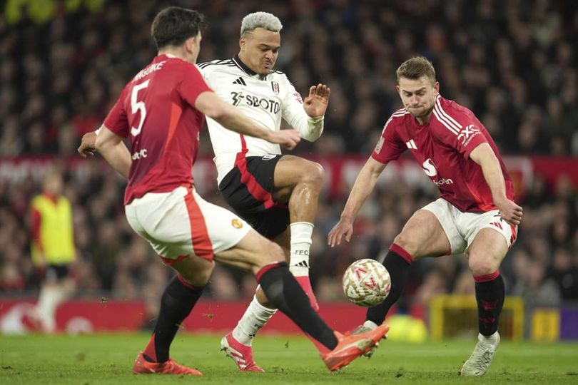 Ruben Amorim Angkat Tangan Terhadap Kritik Legenda Manchester United, Akui Tak Bisa Lari dari Hasil Buruk