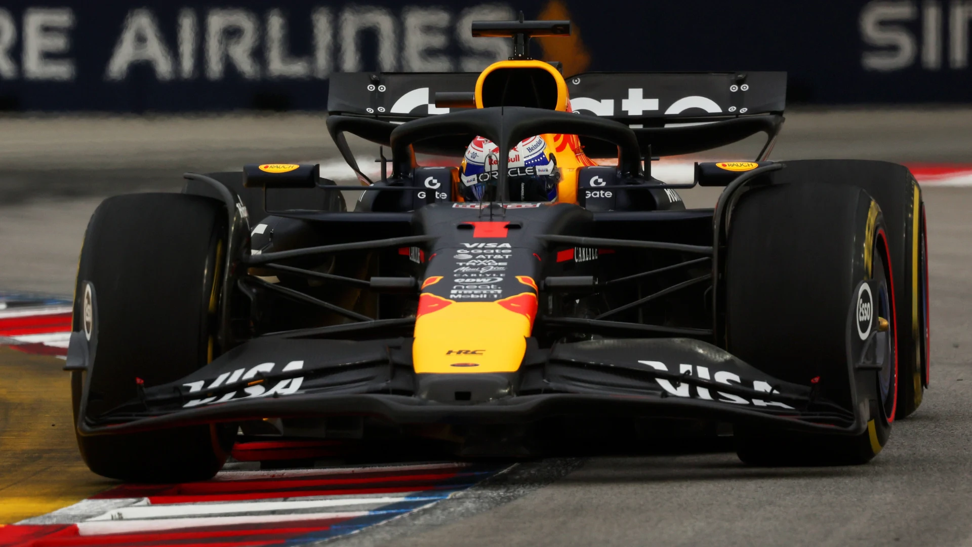 Verstappen Tercepat di FP3 GP Singapura 2025, Piastri dan Russell Mengekor Ketat