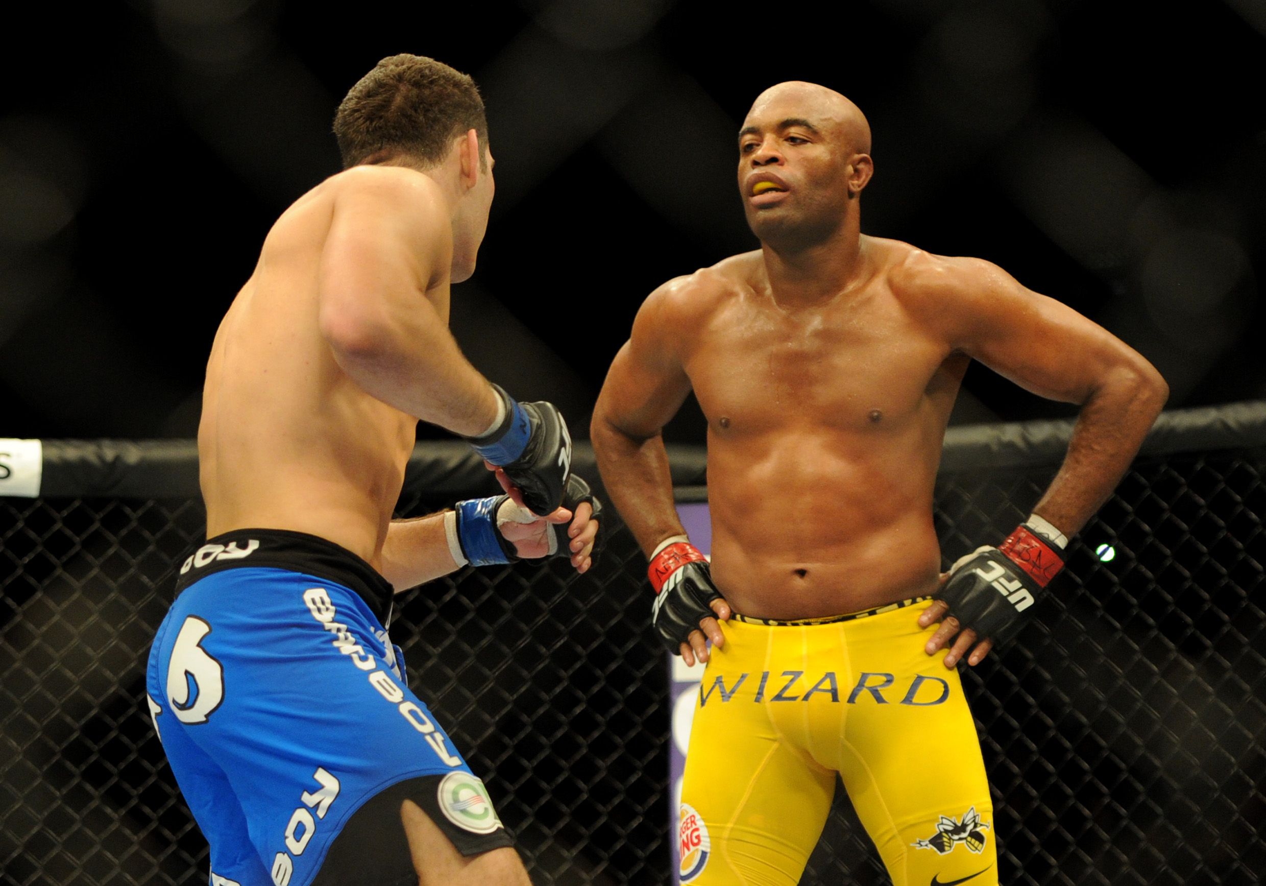 Anderson Silva Gantikan Weidman Lawan Tyron Woodley pada 19 Desember: Duel Ikon MMA dan Sejarah Baru di Panggung Global