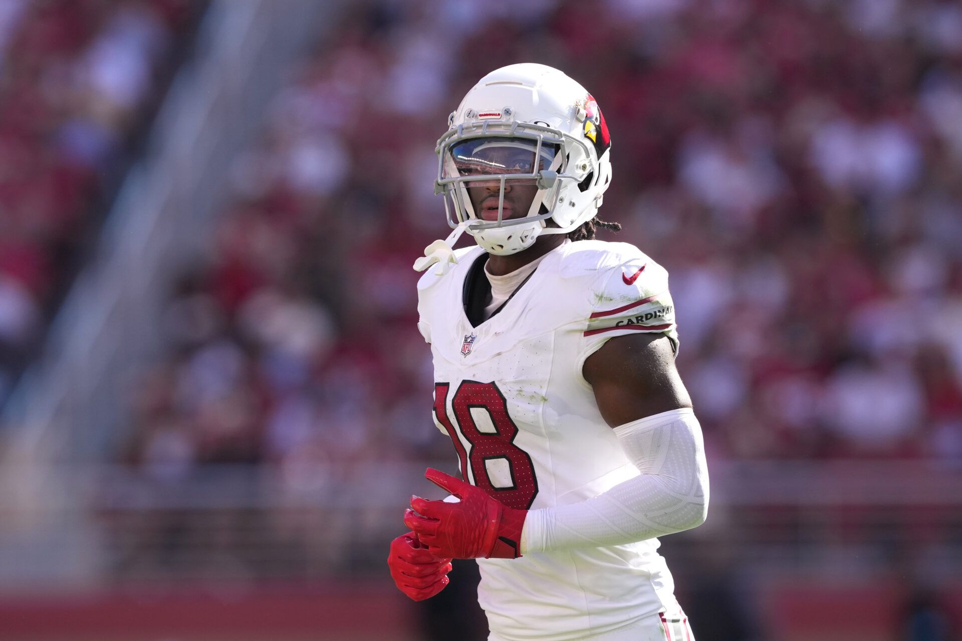 Arizona Cardinals Veteran WR Zay Jones Suffers Devastating Leg Injury, Carted Off Field