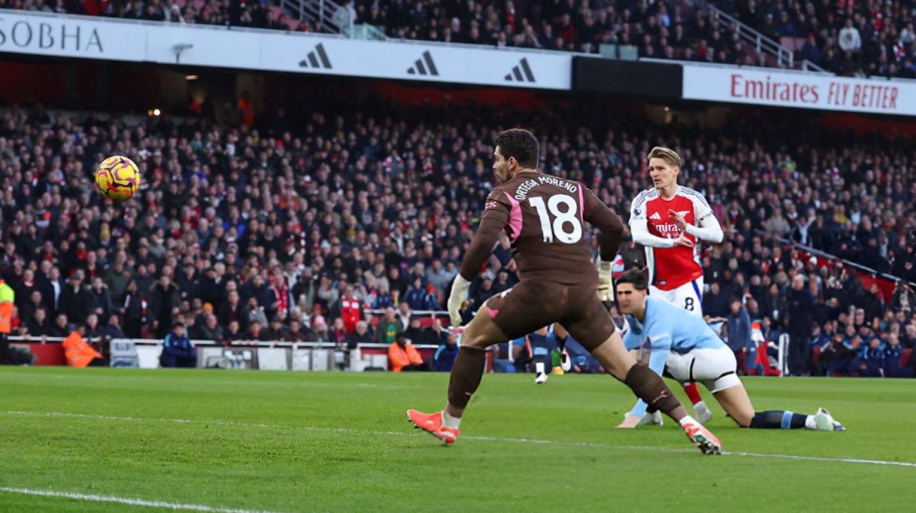 Arsenal Terapkan Taktik Cerdas Menghadapi Formasi Kejutan Tottenham, Raih Kemenangan Meyakinkan 4-1