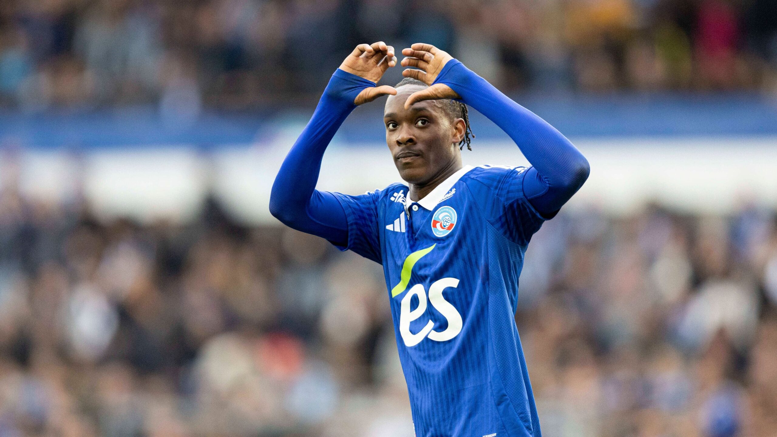 Duel Striker Potensial Chelsea: Liam Delap vs. Emanuel Emegha, Siapa yang Layak Jadi Ujung Tombak The Blues?