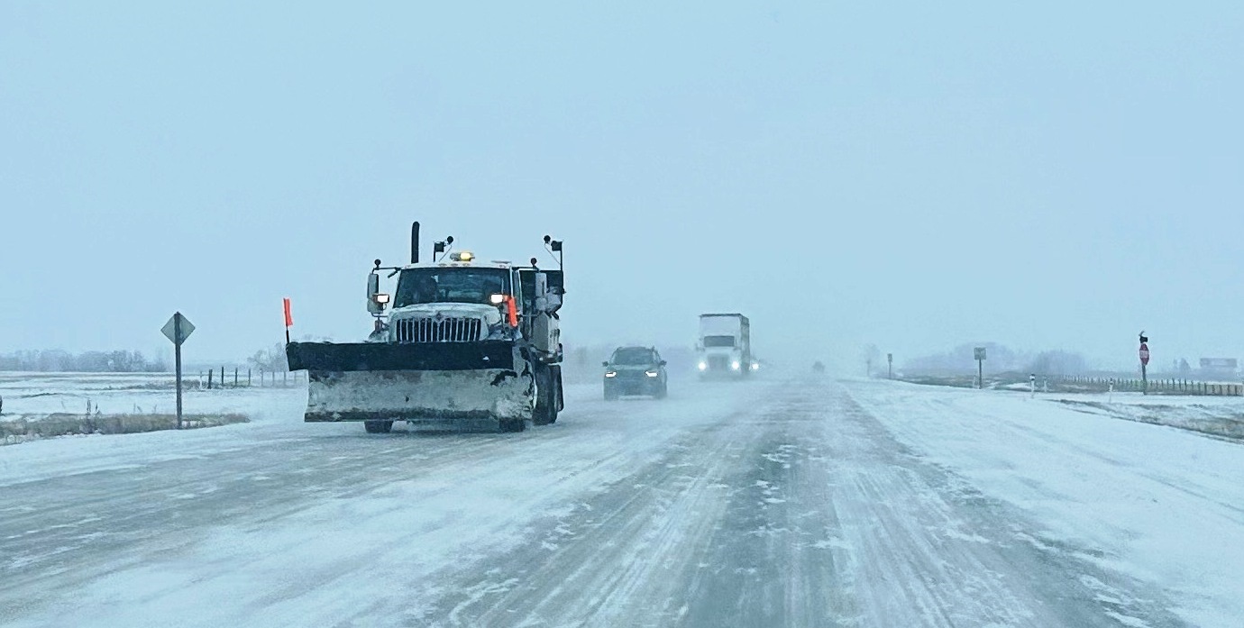 First Snow of the Season: Snow Showers to Impact Monday Morning Commute