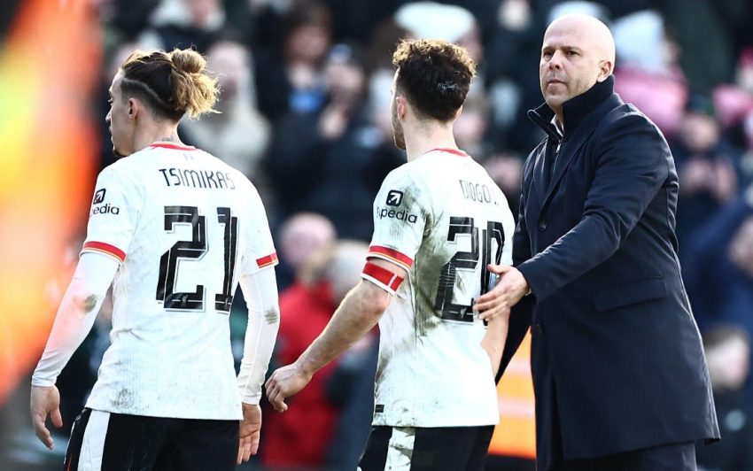 Krisis di Anfield: Liverpool Terpuruk di Bawah Arne Slot, Laga Tandang Jadi Momok Menakutkan