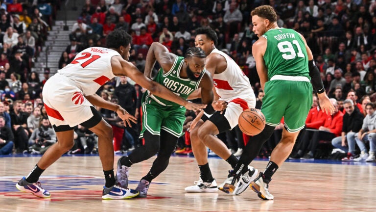 Celtics Aim for Fifth Straight Win Against Raptors in Toronto Showdown