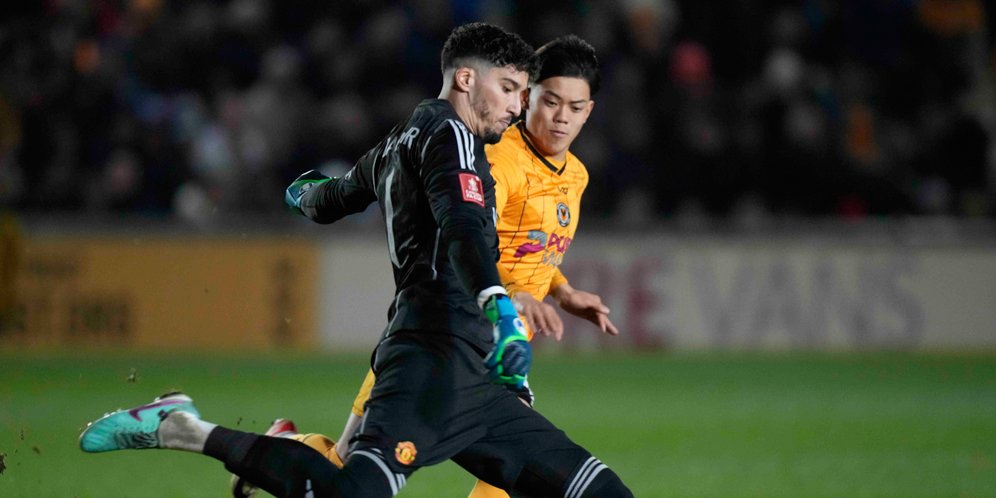 Manchester United Terancam Kehilangan Altay Bayindir: Masa Depan Sang Kiper di Old Trafford Diragukan!