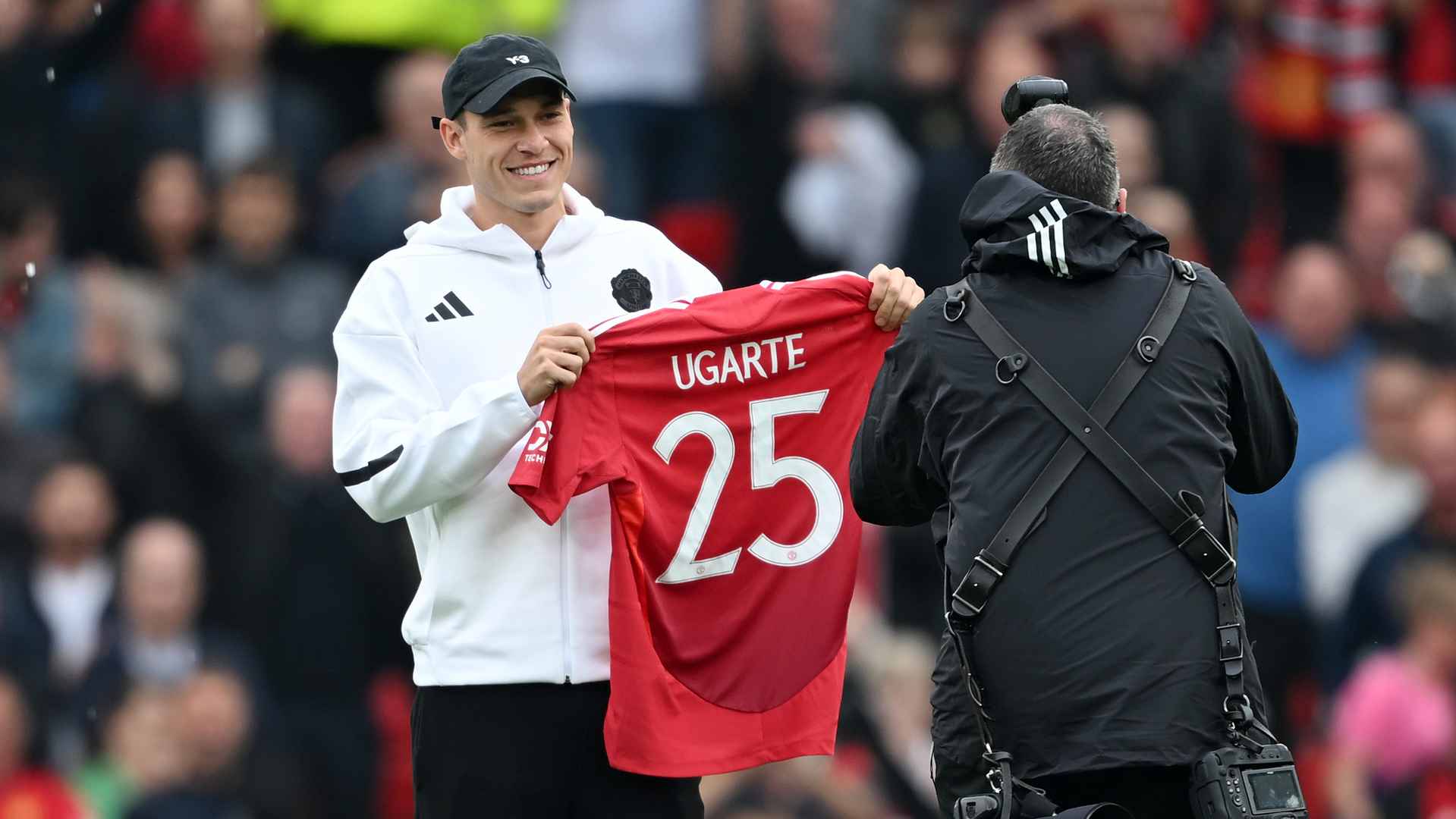 Manuel Ugarte di Ambang Pintu Keluar Old Trafford: Rumor Kepulangan ke Ligue 1 Menguat, Nice Jadi Kandidat Terdepan