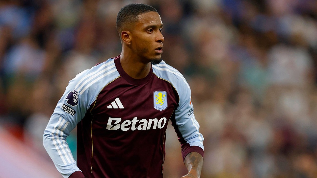 Pau Torres Kembali Jadi Incaran Serius Barcelona, Sang Bek Aston Villa Siap Pulang ke Spanyol