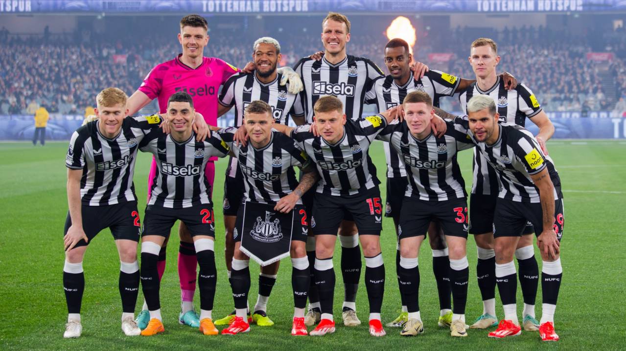 Prediksi Sengit Newcastle United vs Tottenham Hotspur 3 Desember 2025: Duel Klasik Papan Atas Premier League di St. James’ Park