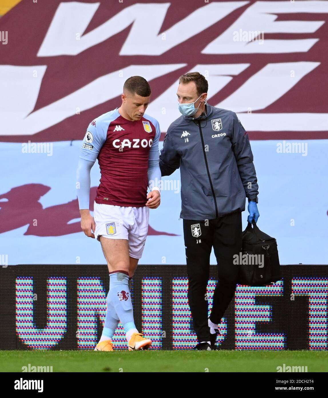 Ross Barkley Alami Cedera Lutut, Aston Villa Kehilangan Gelandang Andalan