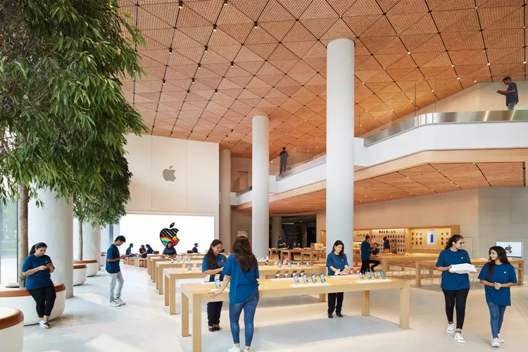 Apple Mempercepat Integrasi AI: Chip Server Kustom dan Infrastruktur Cloud Milik Sendiri Siap Menggebrak di 2026