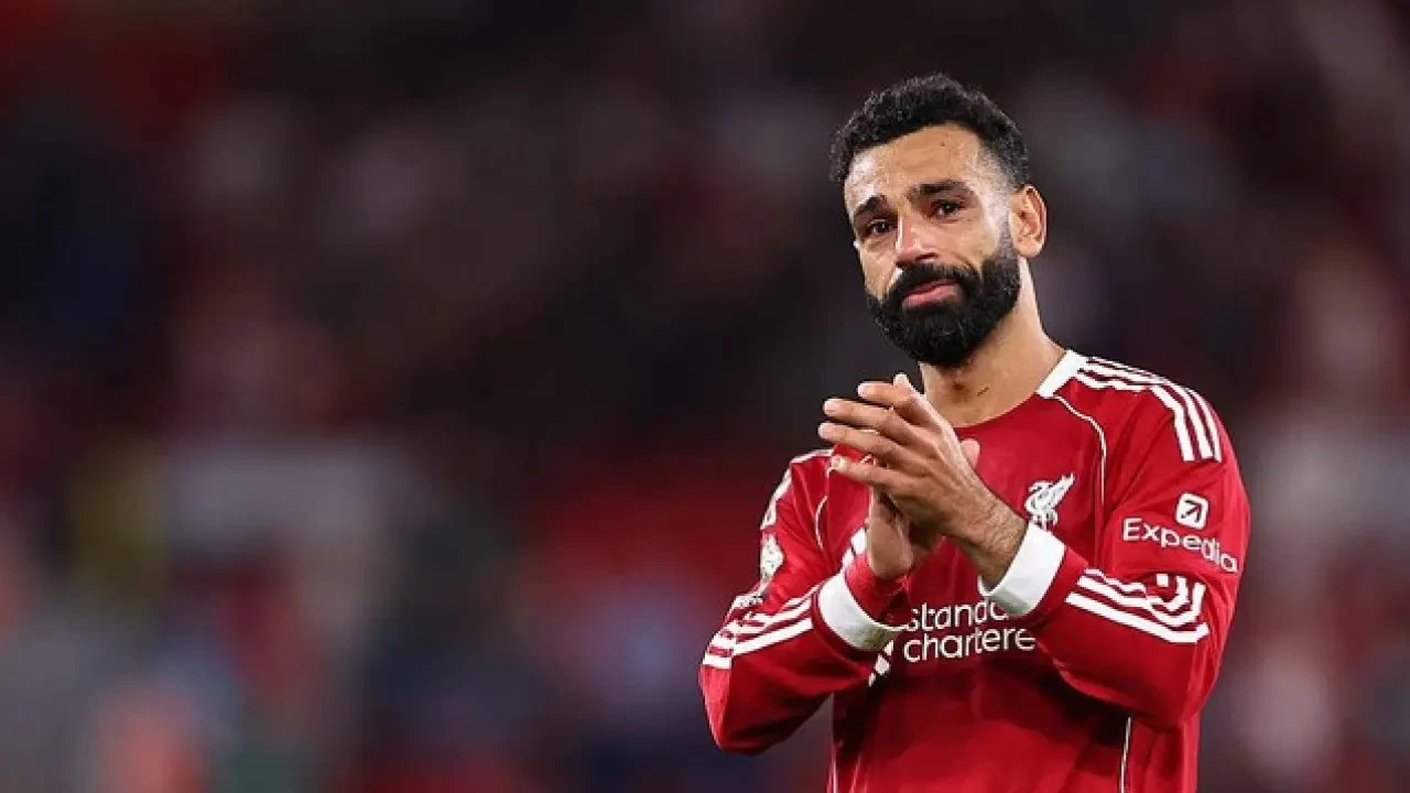 Arne Slot Dihadapkan pada Keputusan Krusial Soal Mohamed Salah di Tengah Krisis Kebugaran Liverpool Jelang Liga Champions