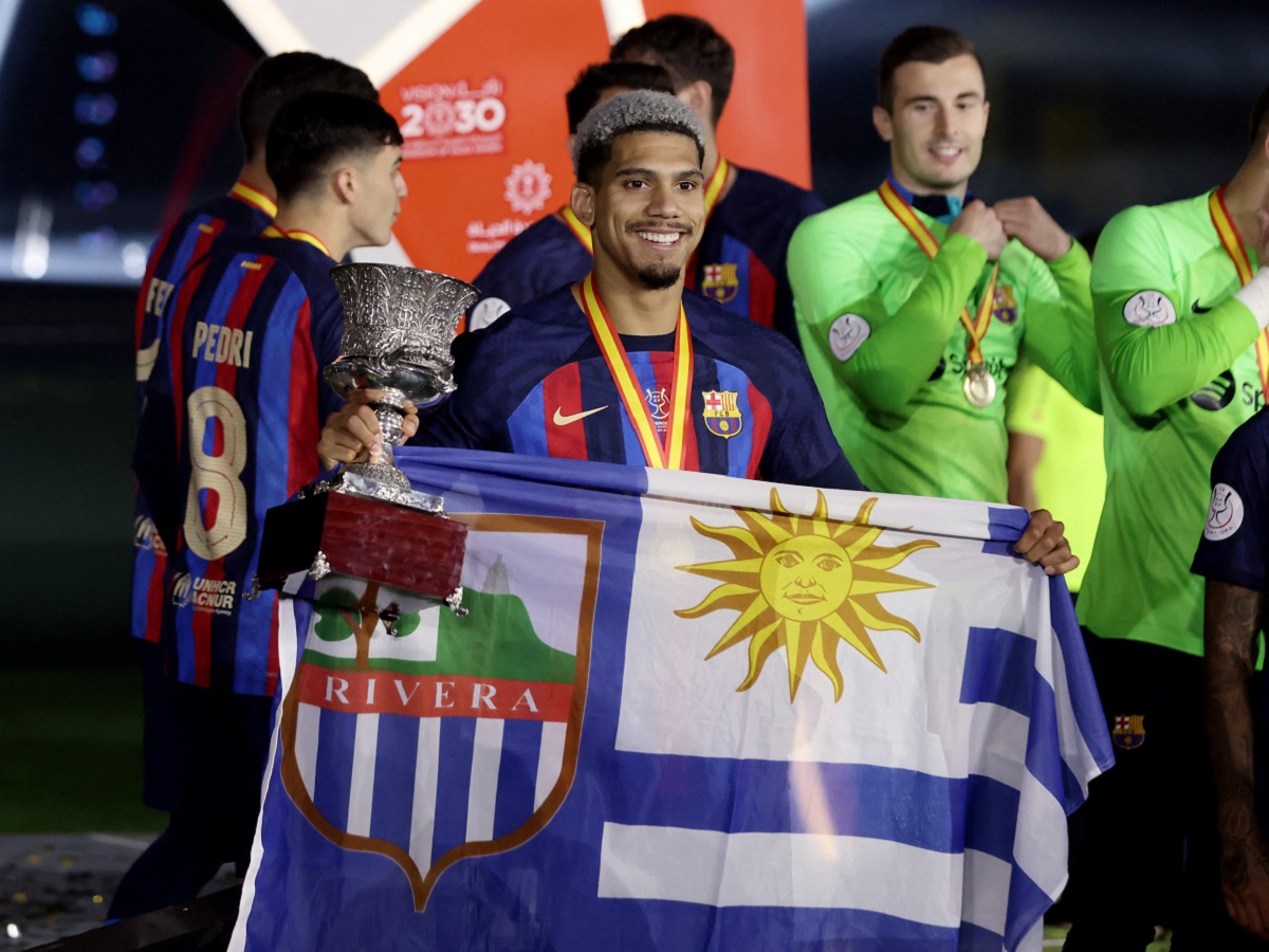 Barcelona Bawa Ronald Araujo dan Tiga Pemain Muda ke Piala Super Spanyol, Minus Gavi yang Masih Berkutat dengan Cedera