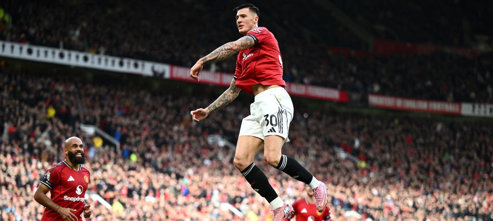 Burnley Tahan Imbang Manchester United 2-2: Benjamin Sesko Cetak Brace, Setan Merah Gagal Raih Kemenangan di Laga Pasca-Amorim