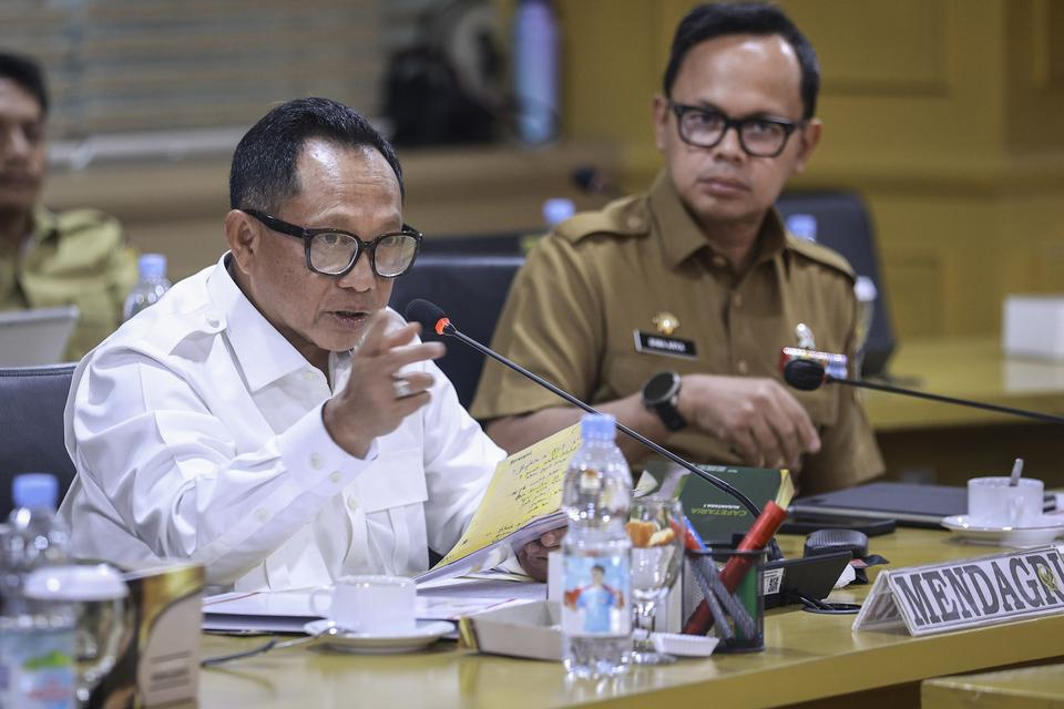 Enam Fraksi DPR Setujui Pilkada Lewat DPRD, PDIP Akui Secara Matematis Usulan Telah Berhasil, Namun Menolak dan Ajak Masyarakat Bersuara