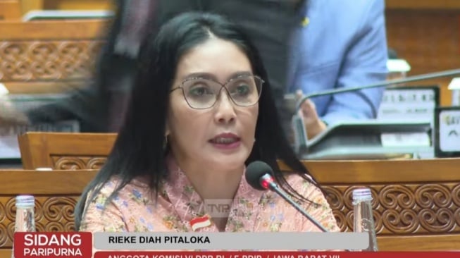 Fraksi PDIP Rotasi Anggota DPR, Ada Rieke Diah Pitaloka di Tengah Perubahan Strategis Alat Kelengkapan Dewan