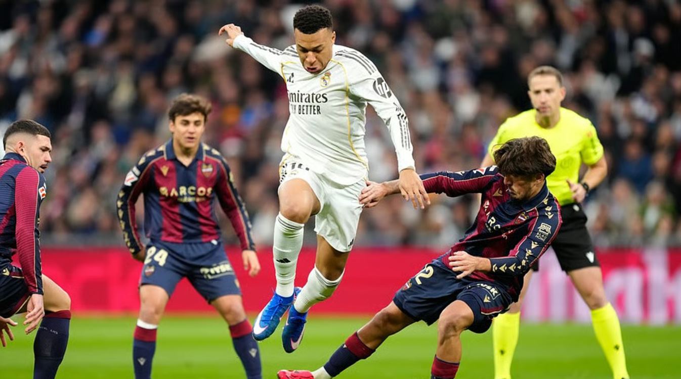 Sempat Buntu, Real Madrid Mengamuk di Babak Kedua dan Menang 2-0 Atas Levante