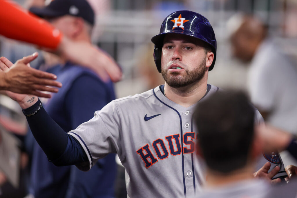 Twins Secure Victor Caratini with Two-Year,  Million Deal: A Deep Dive into the Catcher’s Impact