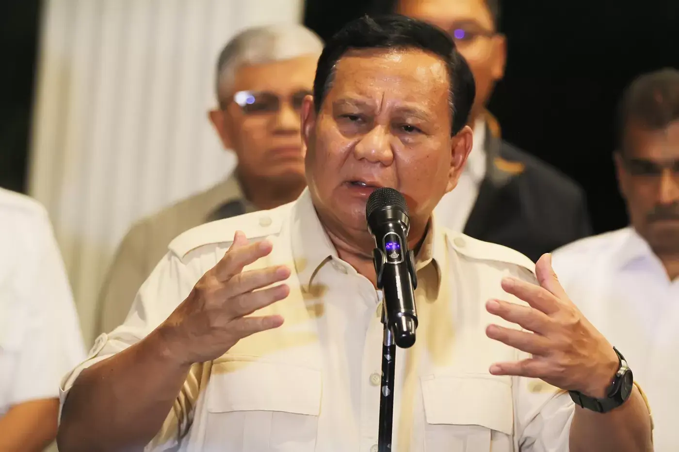 Analisis Mendalam: Dukungan Dua Periode Prabowo Subianto dan Kepentingan Pragmatis Partai Politik
