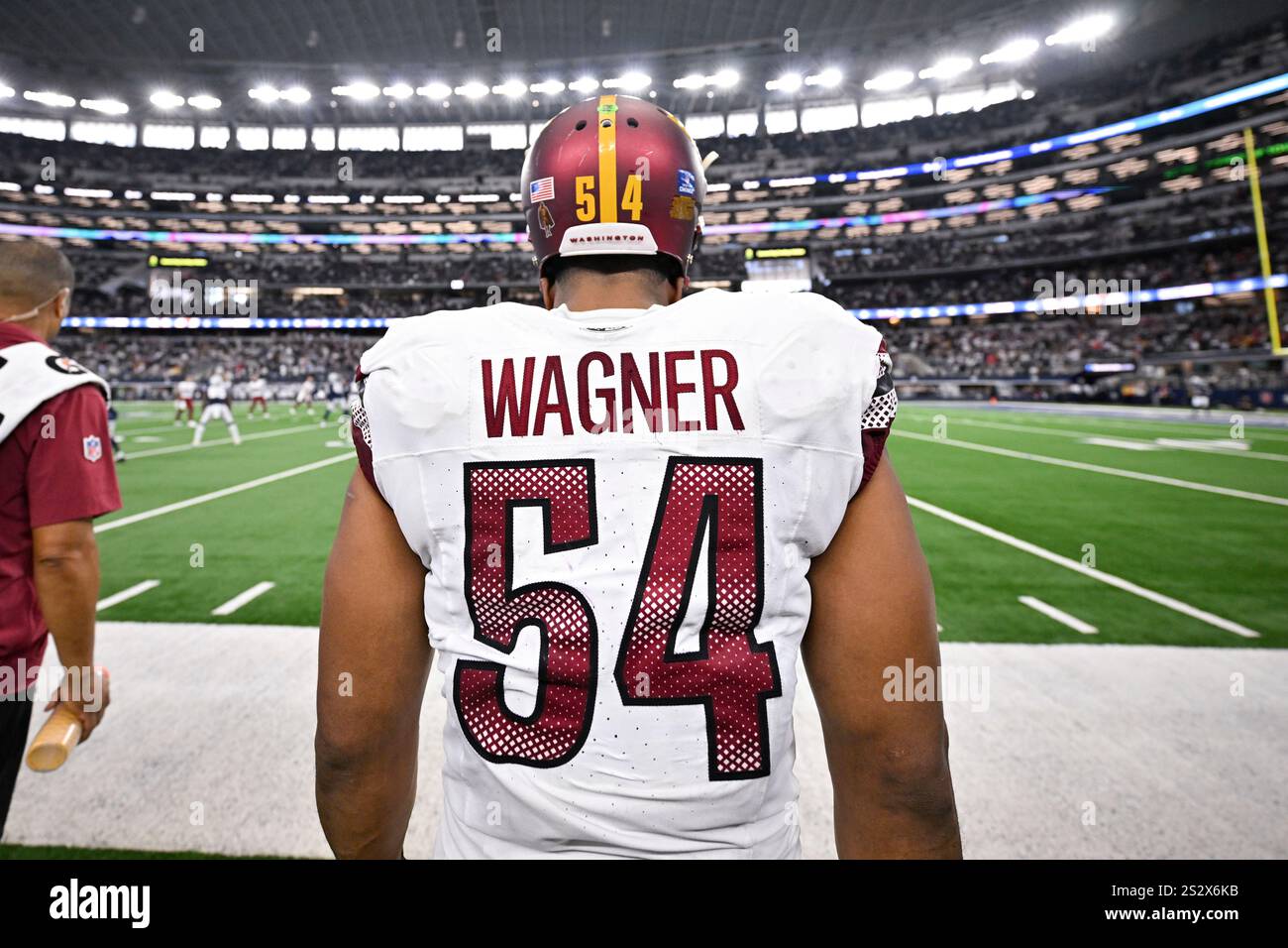 Bobby Wagner Named 2025 Walter Payton NFL Man of the Year, Acknowledging His Enduring Legacy of Excellence On and Off the Field