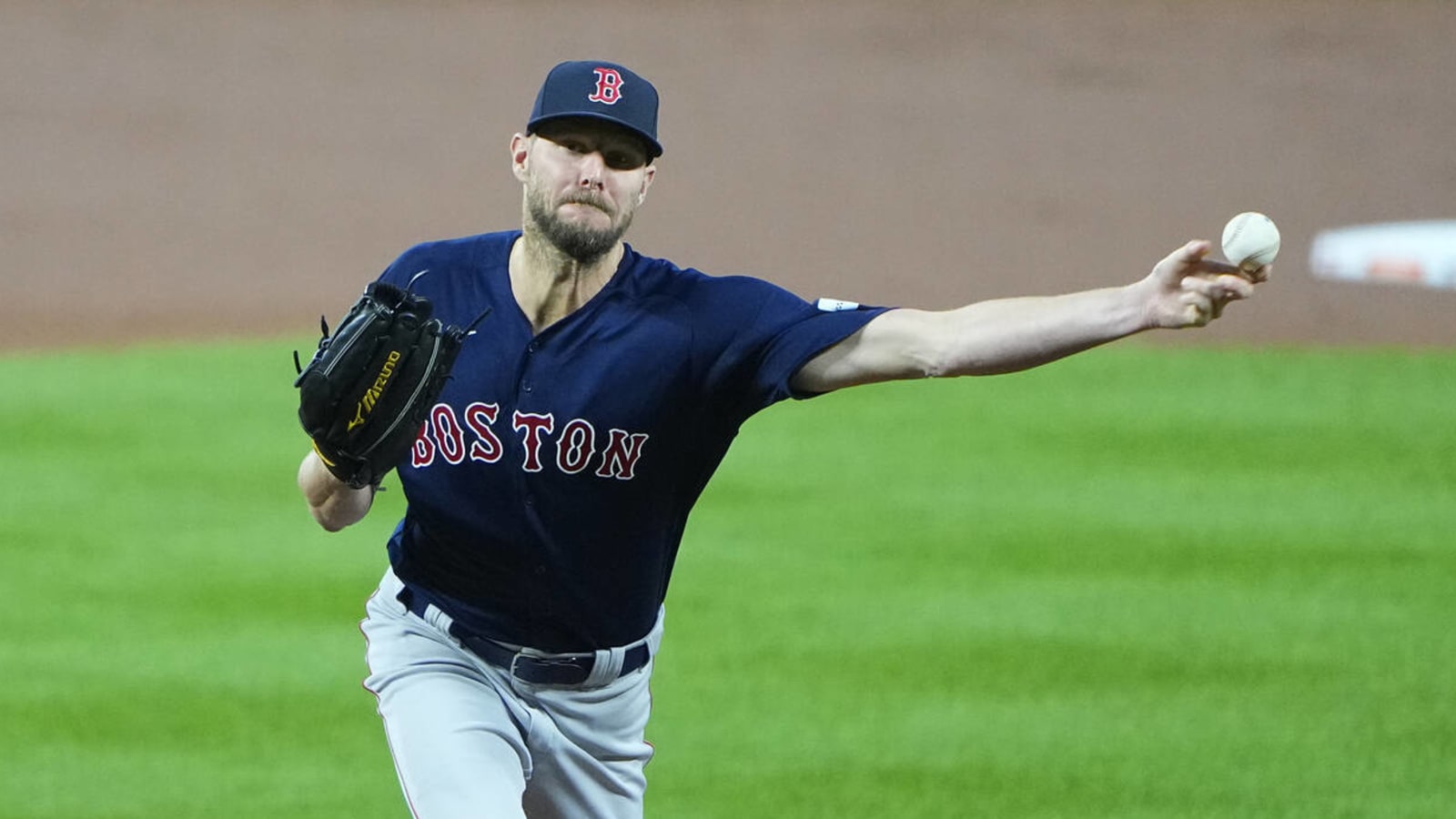 Chris Sale Secures 1-Year,  Million Extension with Braves, Option for 2028