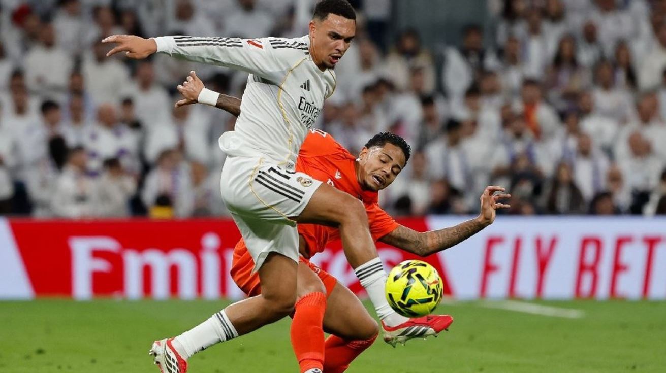 Debut Perdana 2026 Berbuah Assist, Alexander-Arnold Bikin Media Spanyol Terkesan!