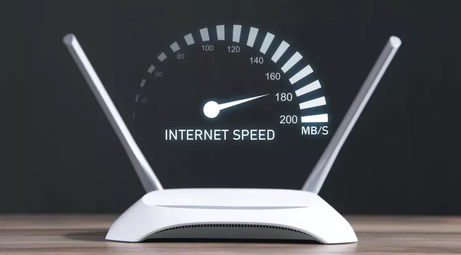 Pemerintah Targetkan Kecepatan Internet Mobile 60 Mbps di 2026, Begini Respon Operator