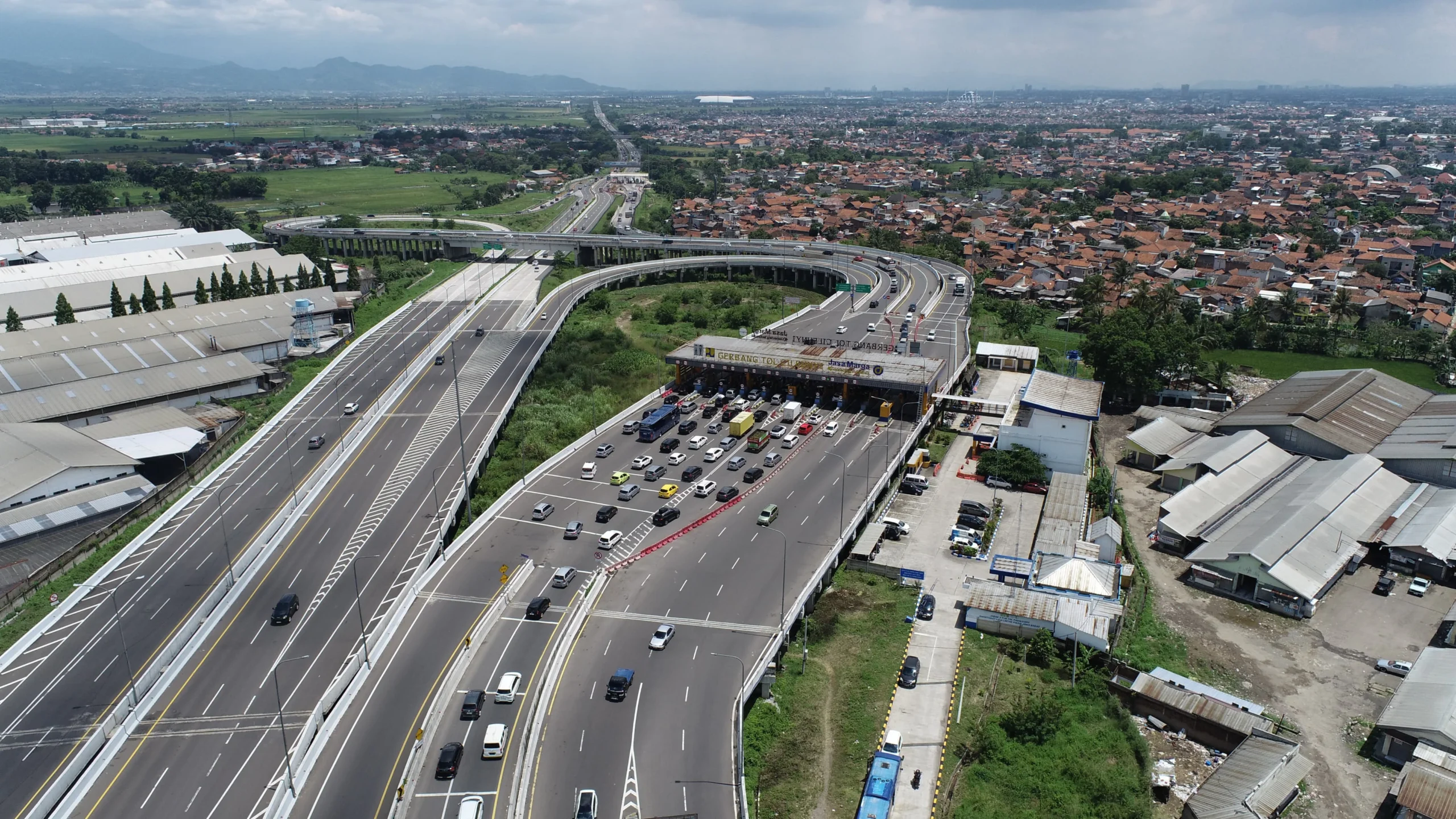 140 Ribu Kendaraan Lintas Tol Gempol‑Pandaan Pecah Rekor, Mengubah Dinamika Lalu Lintas Jabodetabek
