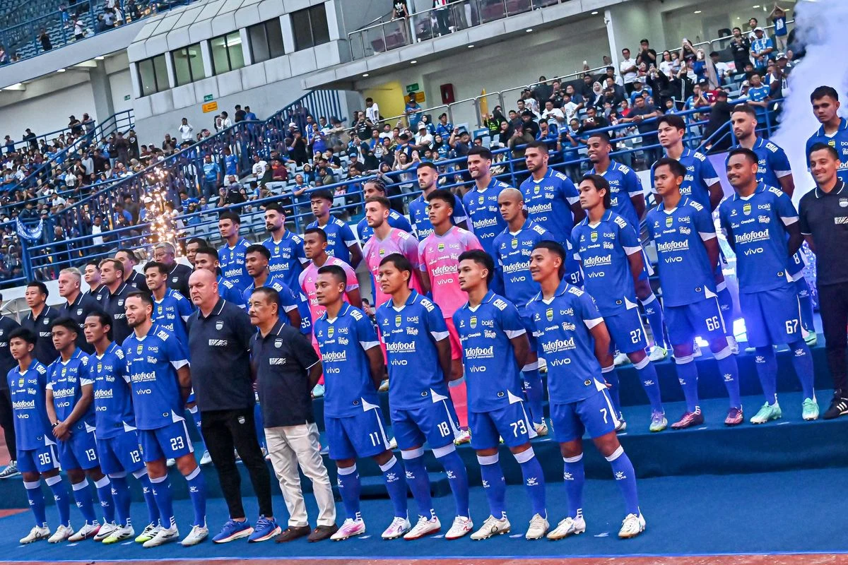 9 Laga Pamungkas Persib: Jalan Menuju Hattrick Juara Super League dan Dua Fase Krusial Pangeran Biru