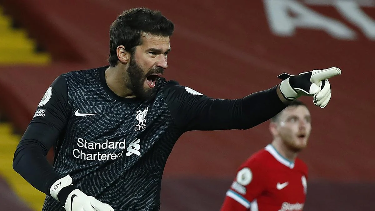 Alisson Ditinggal Cedera Paksa Absen, Brasil Tanpa Penjaga Gawang Utama di Laga Prancis dan Kroasia