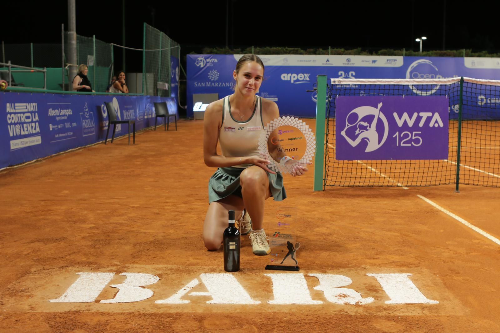 Angelina Kalinina: A Resilient Tennis Star from Kherson Climbs the Ranks in Antalya